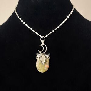 Hand Crafted Moss Green Crystal Pendant Necklace